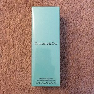 💯 Tiffany & Co. perfumed body lotion